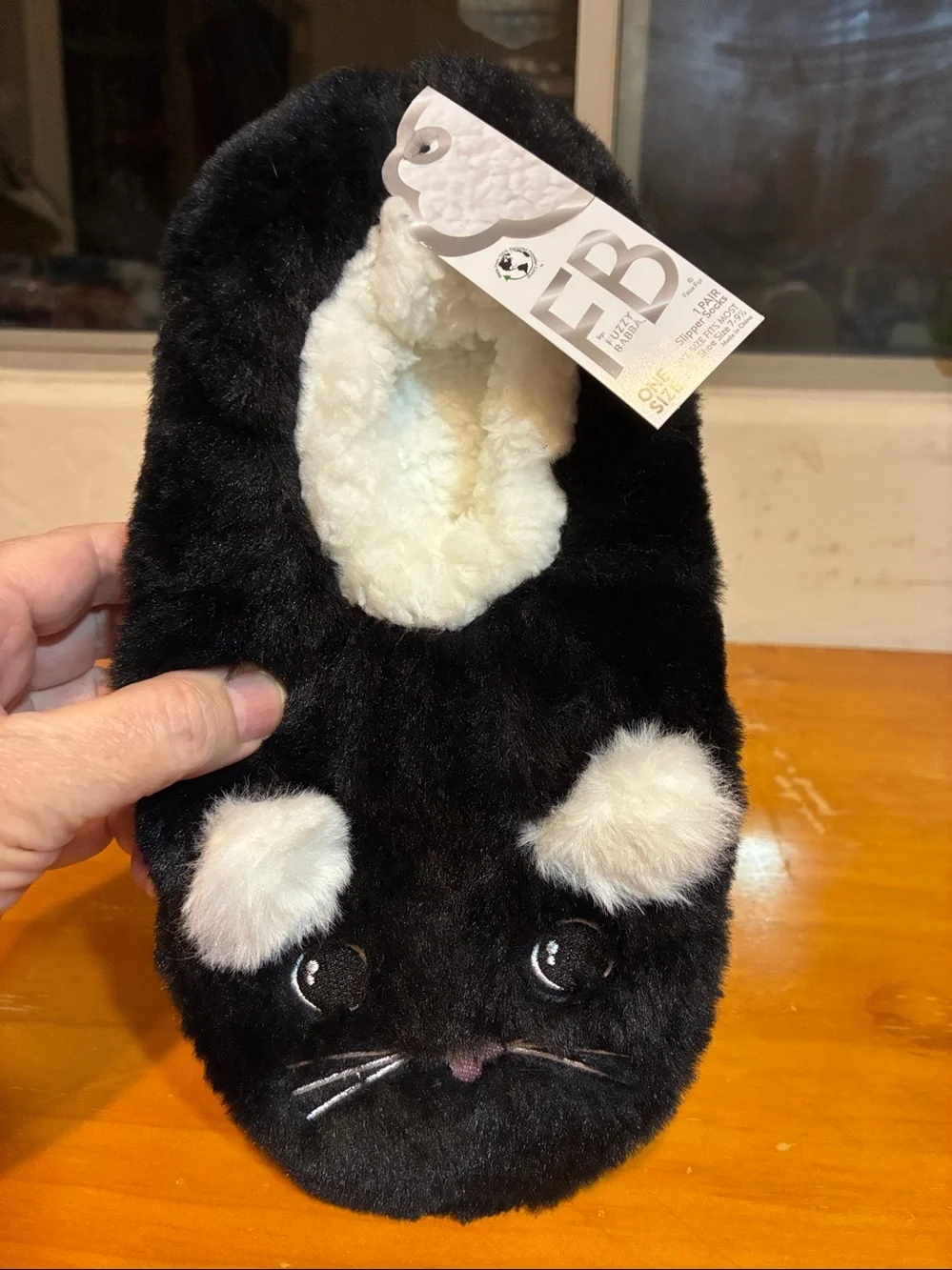Plush Black Soft Fuzzy Cat slippers